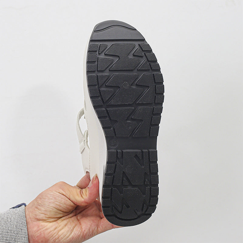 Mia | Orthopedic women’s sandals with Velcro and closed toes