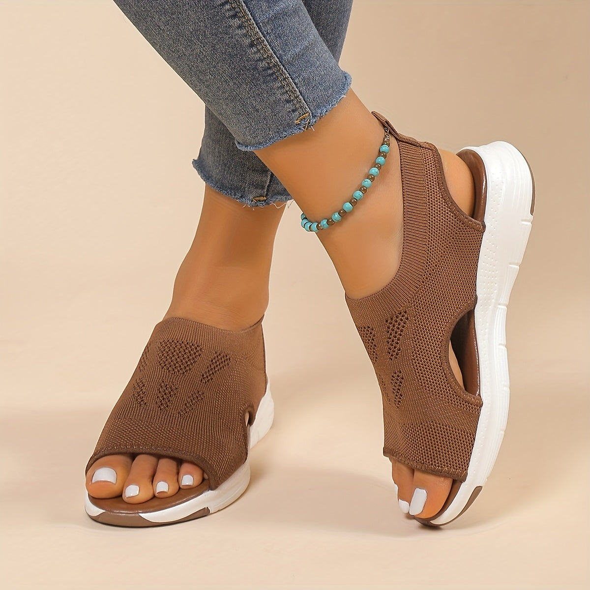 Lizzy | Trendy sandals with foot support