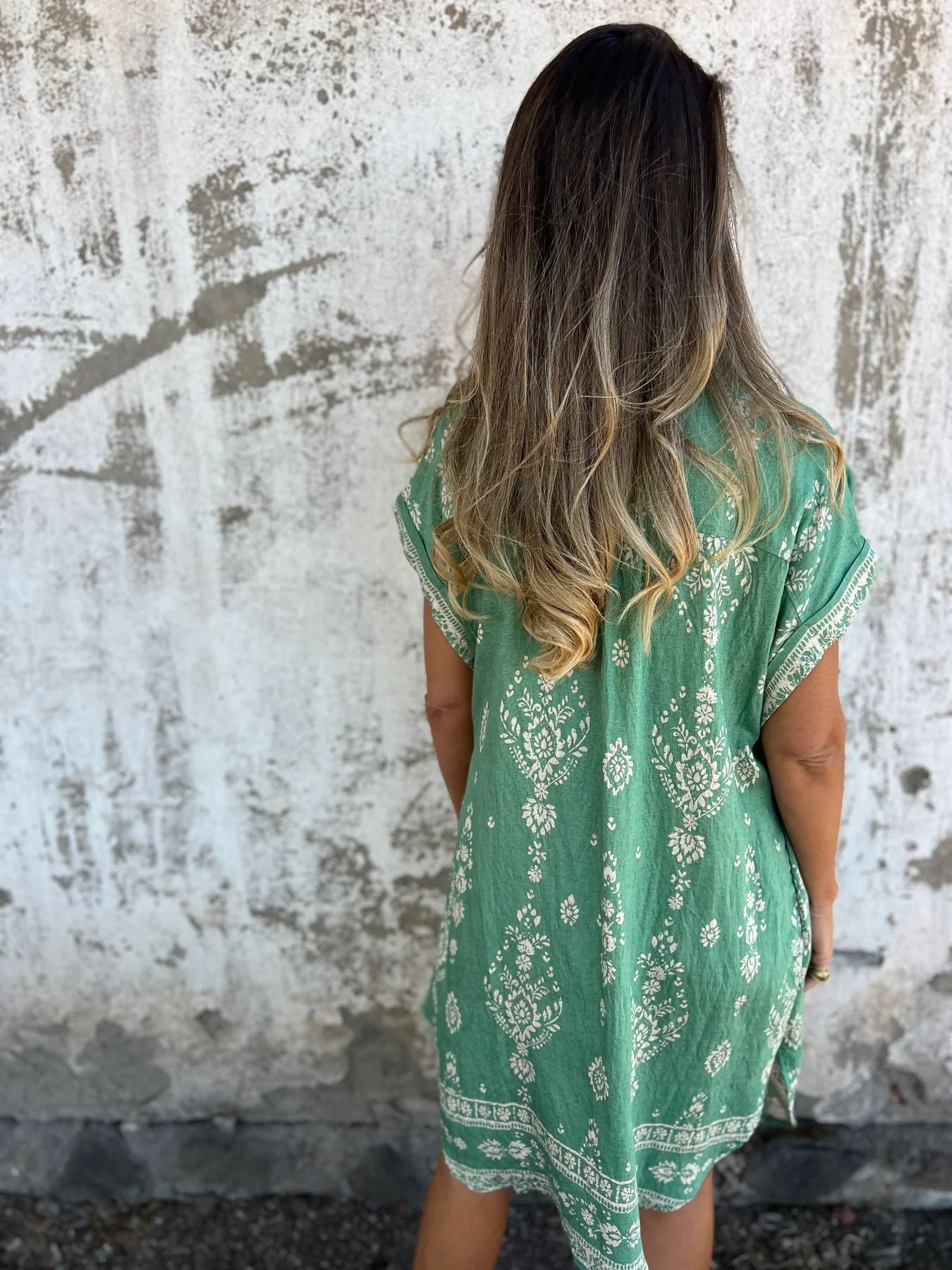 Clarissa | Elegant dress with beautiful pattern