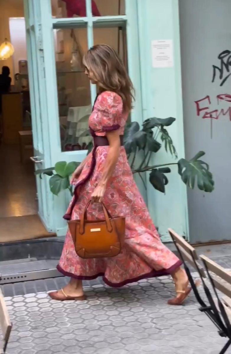 Tosia | Elegant lang kjole med buketærmer