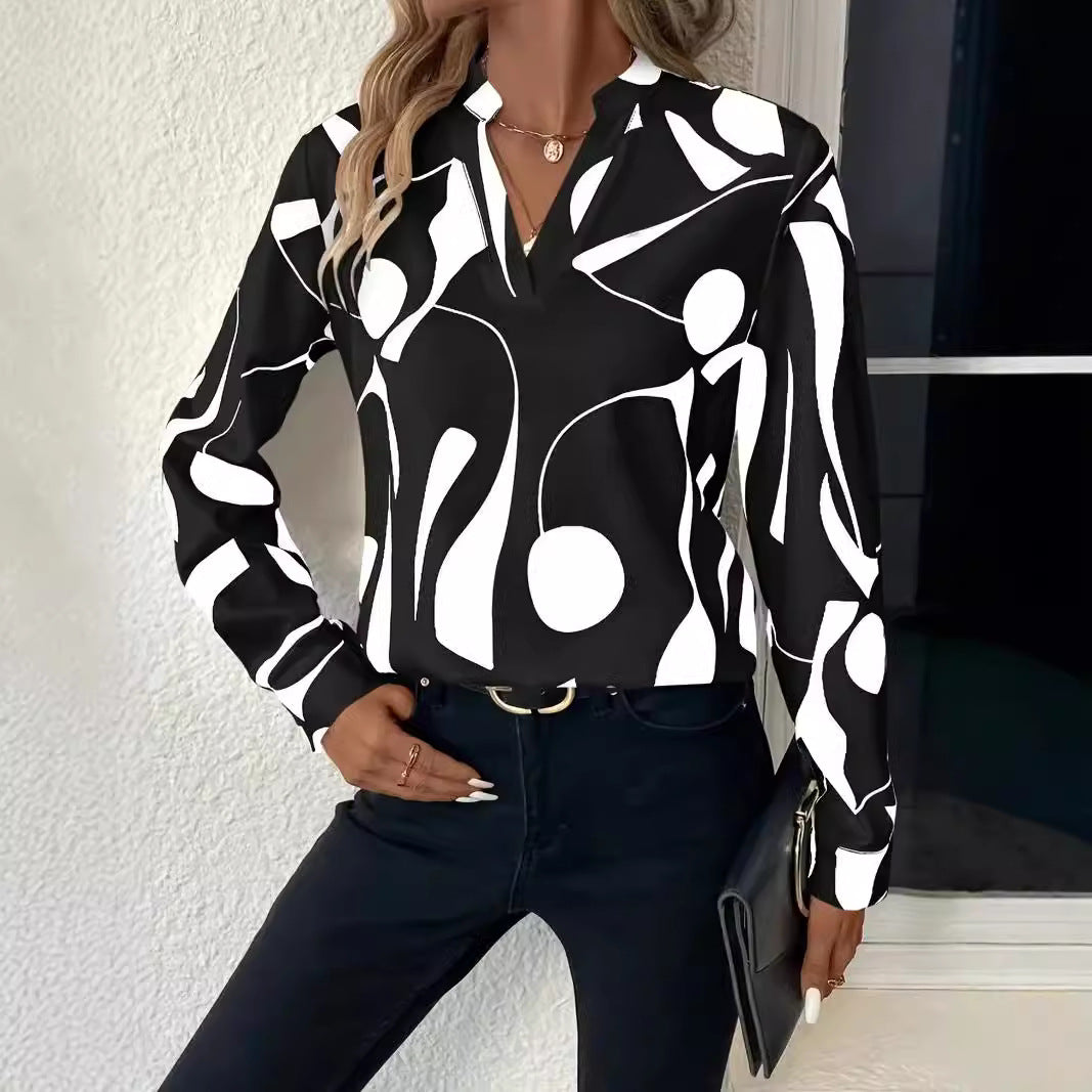 Celeste | Shirt with print and V-neck