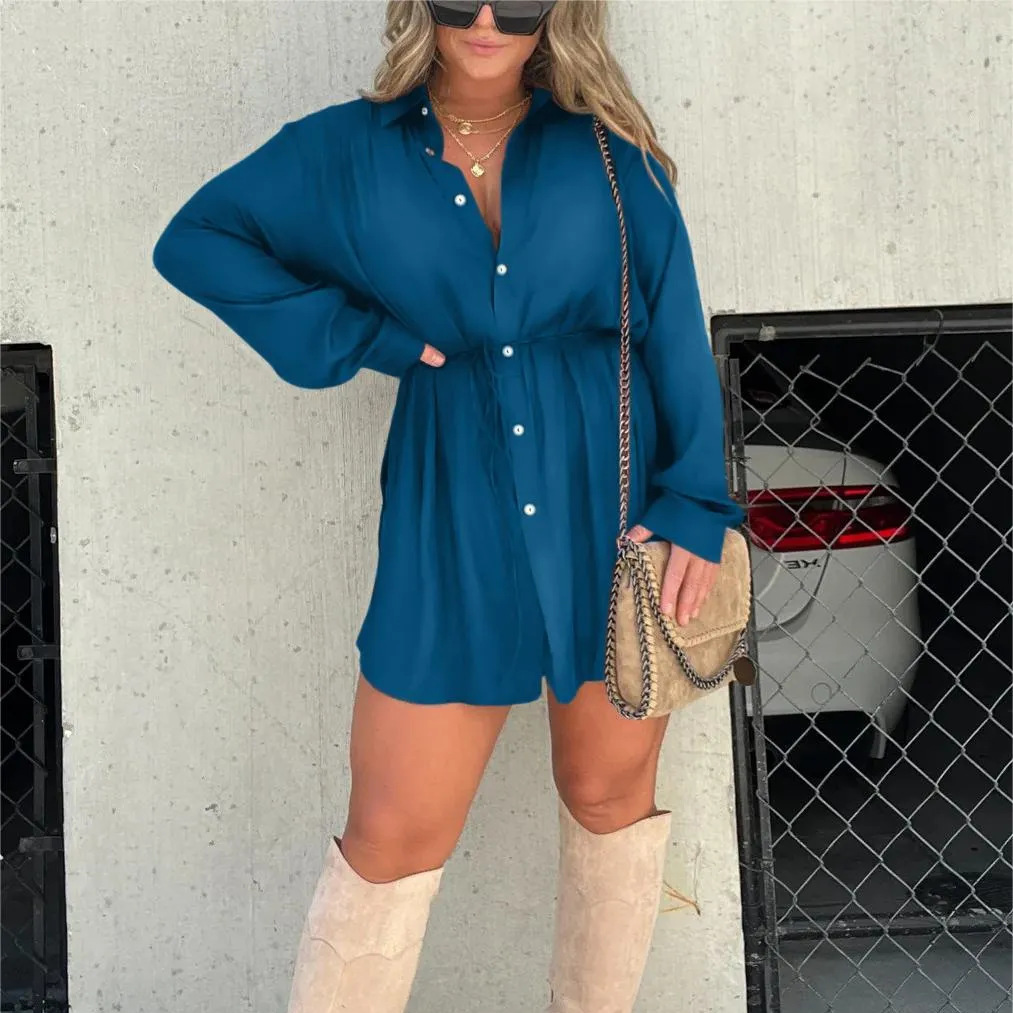Pernille | Trendy romper-kjole i satin