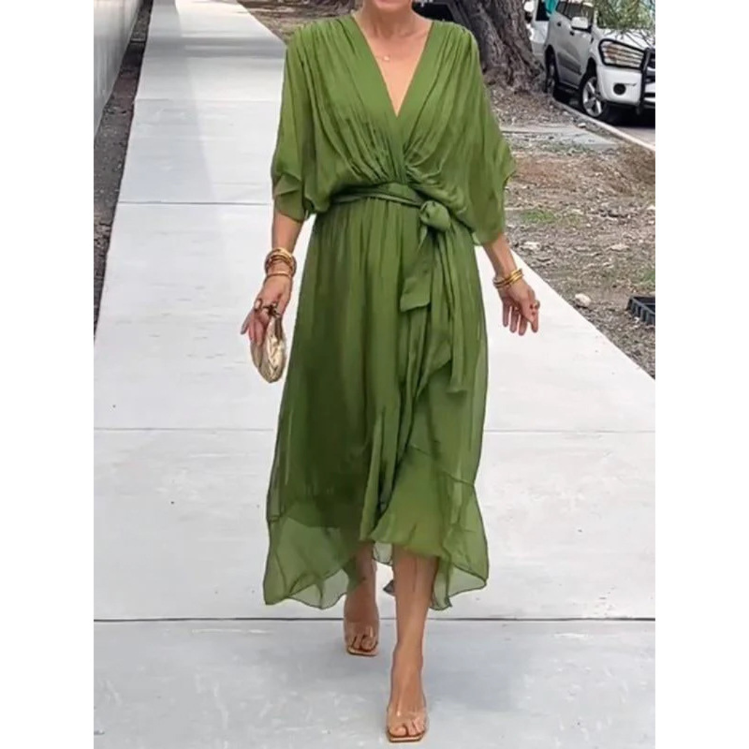 Anastasia | Luxurious and elegant dress