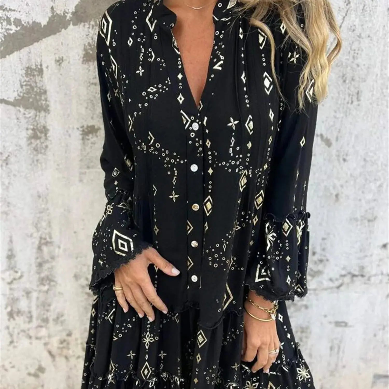 Aurora | Luxury dress with golden pattern