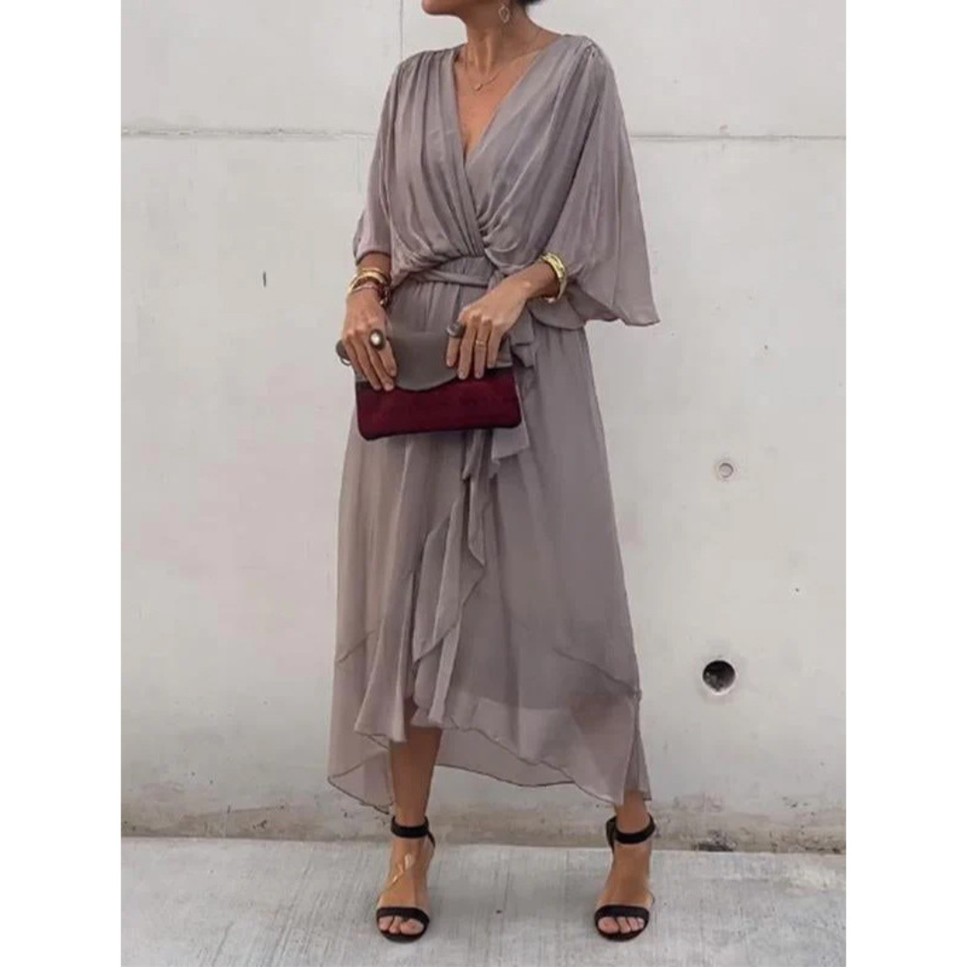 Anastasia | Luxurious and elegant dress