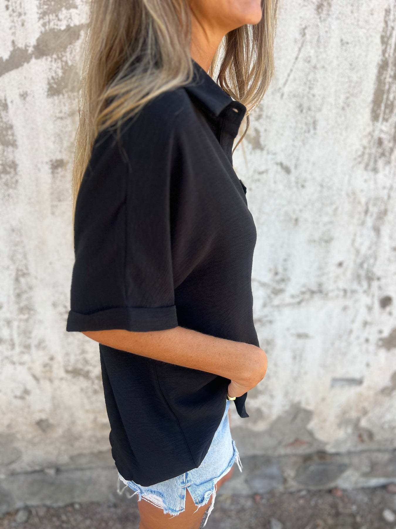 Ramona | Women’s blouse in solid color, relaxed and loose fit