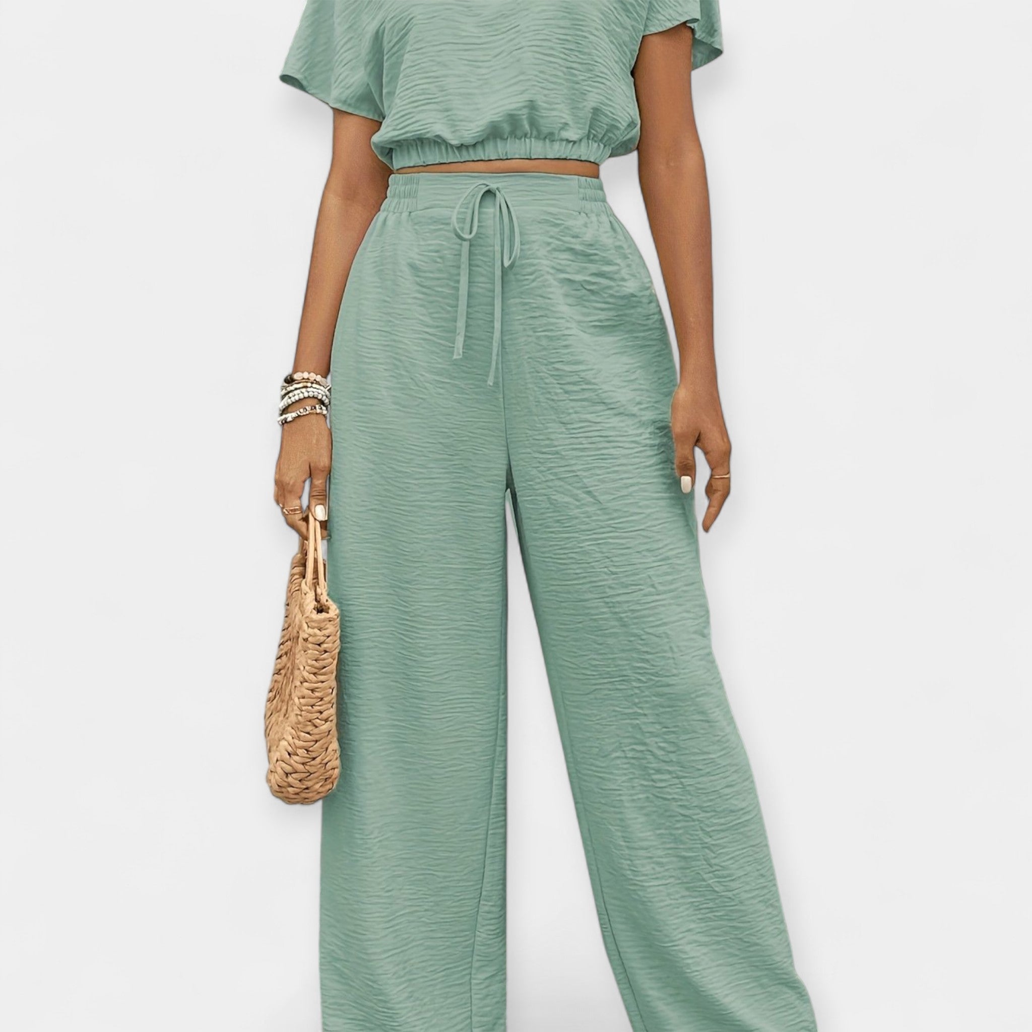 Chic Relaxed Fit Ensemble