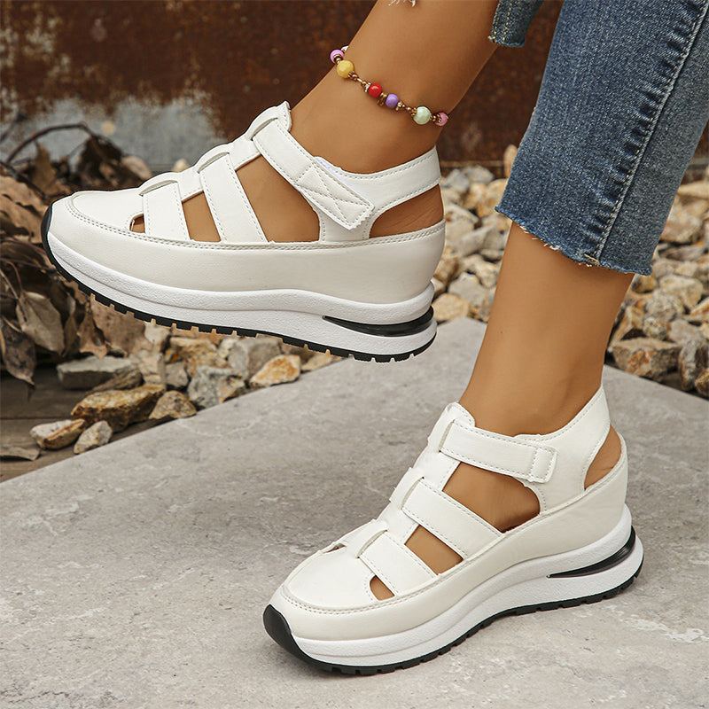 Mia | Orthopedic women’s sandals with Velcro and closed toes