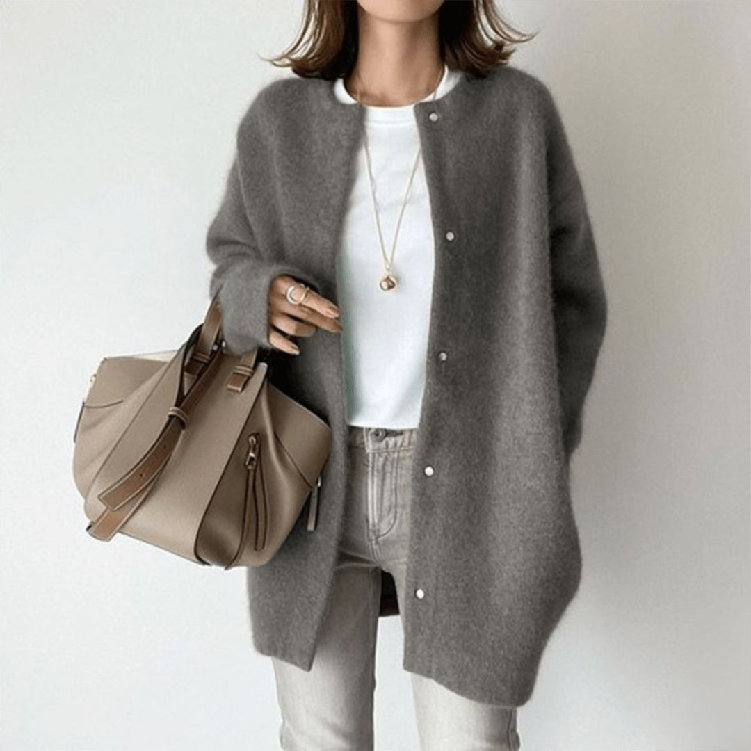 CHLOE - LUXURIOUS CASHMERE CARDIGAN