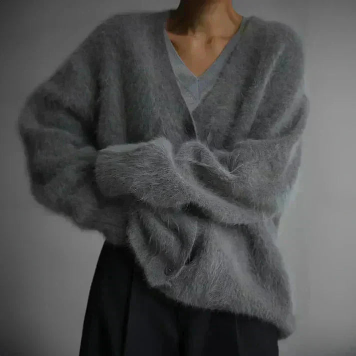 DAISY - LUXURIOUS CASHMERE SWEATER