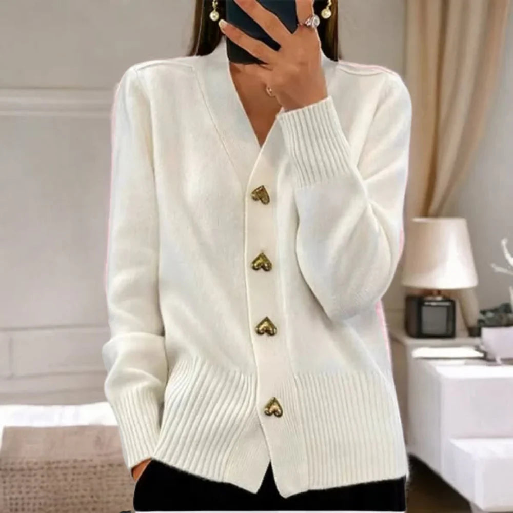 Naja | Elegant vest med hjerteformede knapper