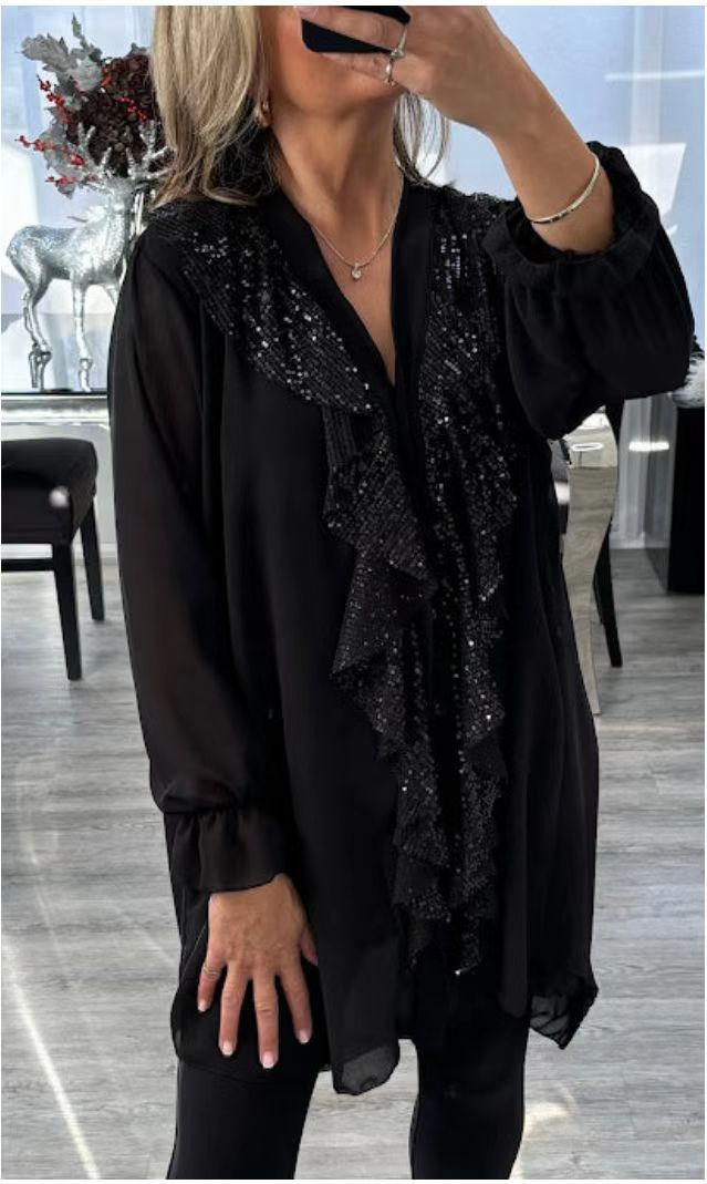 Melisa | Chiffon shirt with long sleeves and V-neckline, decorated with sequins
