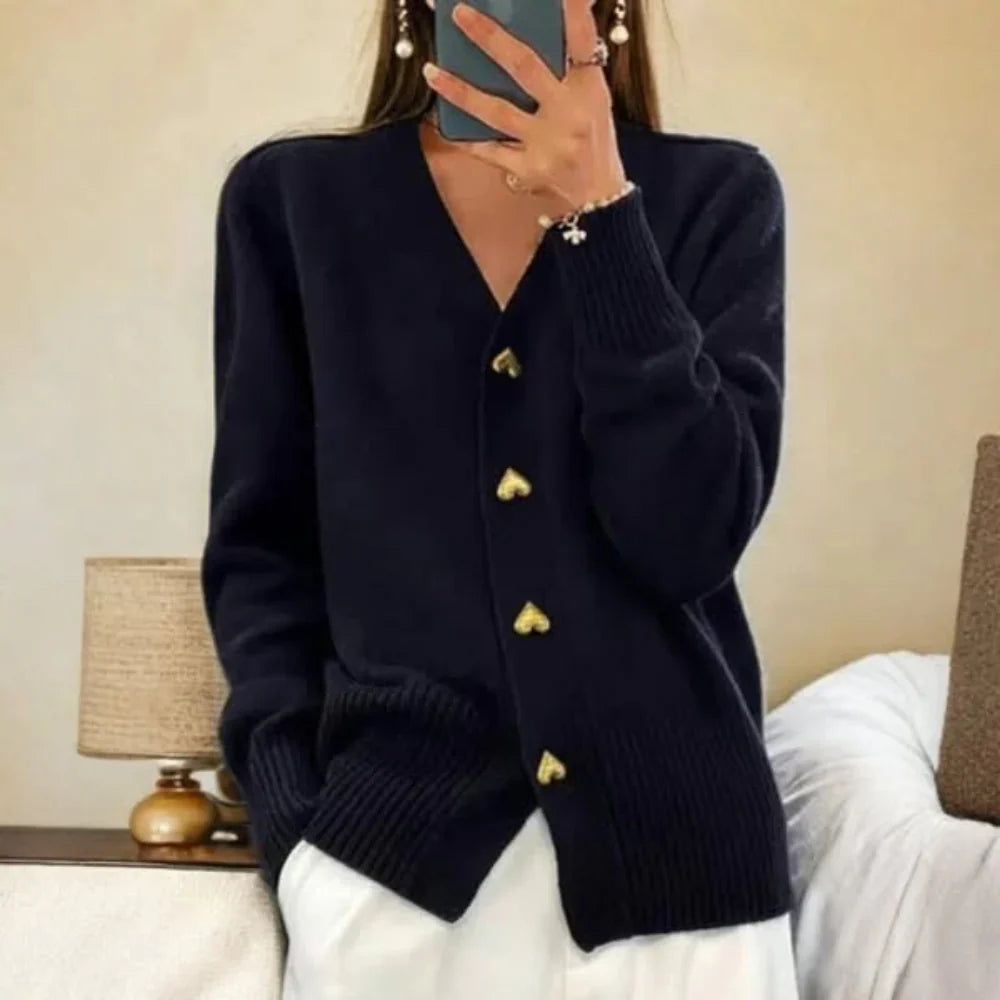 Naja | Elegant vest med hjerteformede knapper