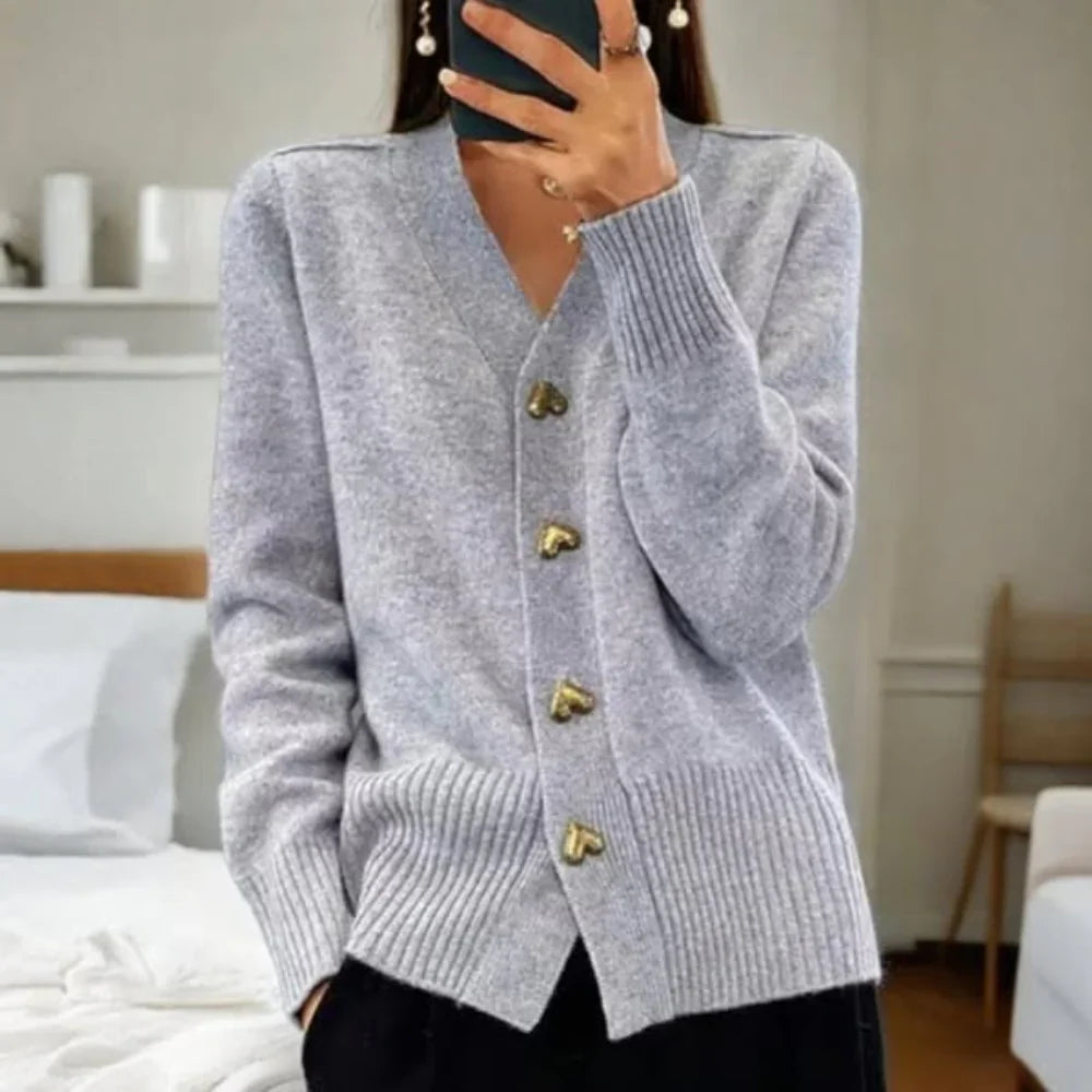 Naja | Elegant vest med hjerteformede knapper