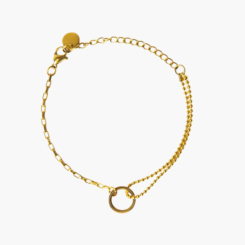 Elegant Gold Tennis Bracelet Case