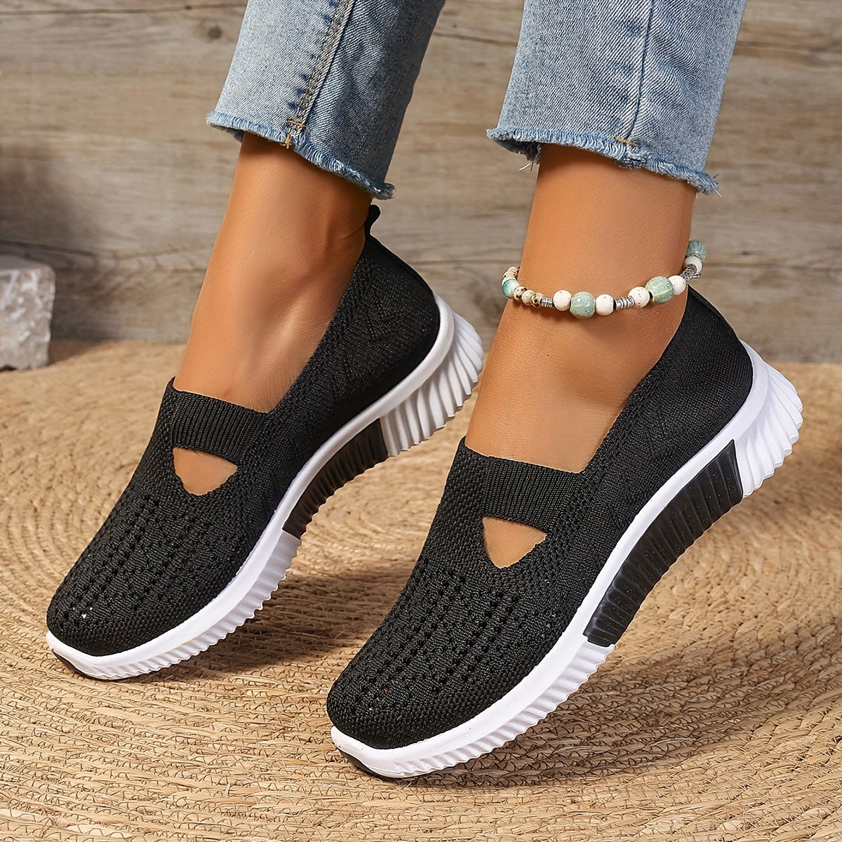 Nikki | Stylish shoes with foot support
