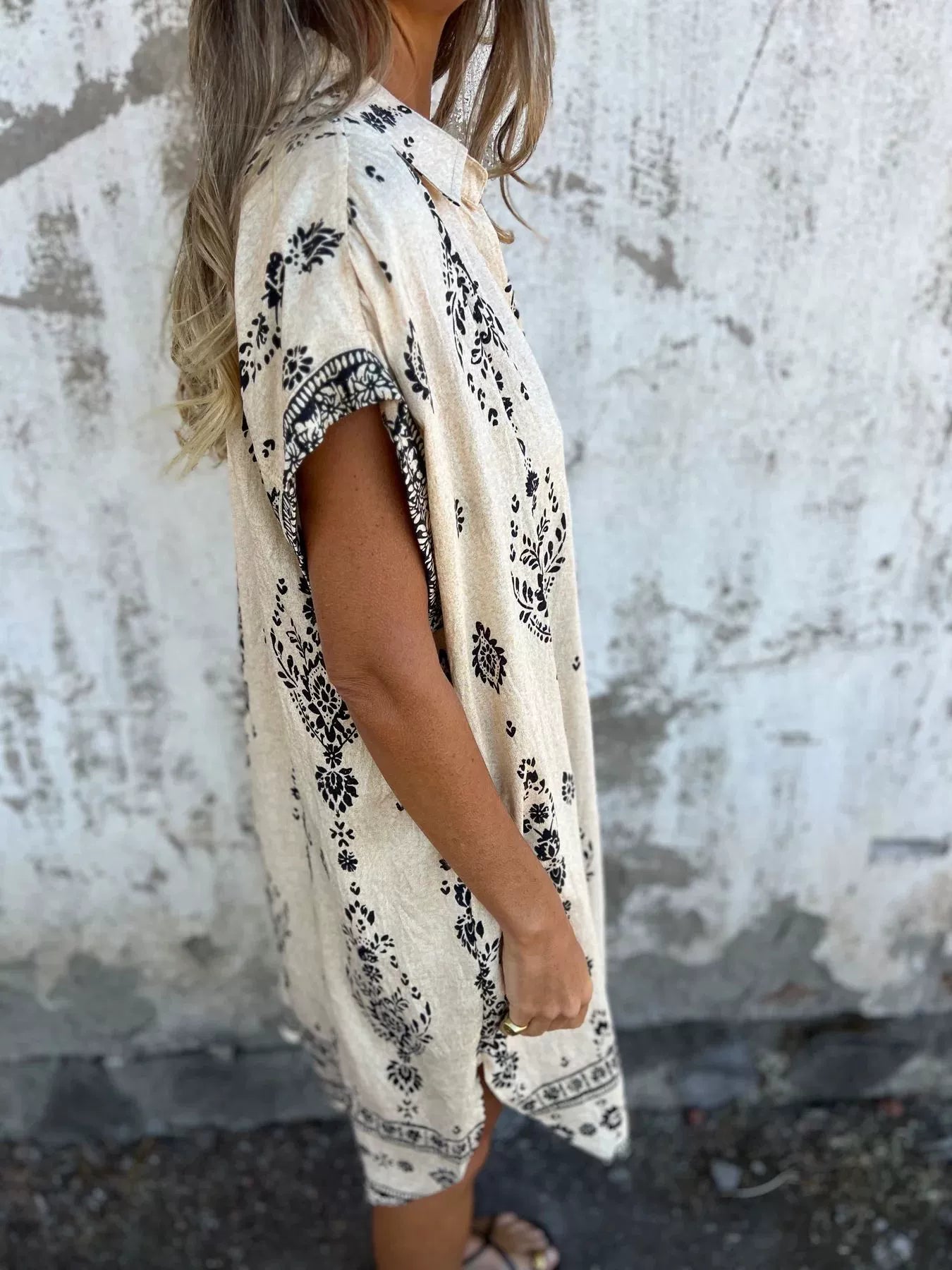 Clarissa | Elegant dress with beautiful pattern