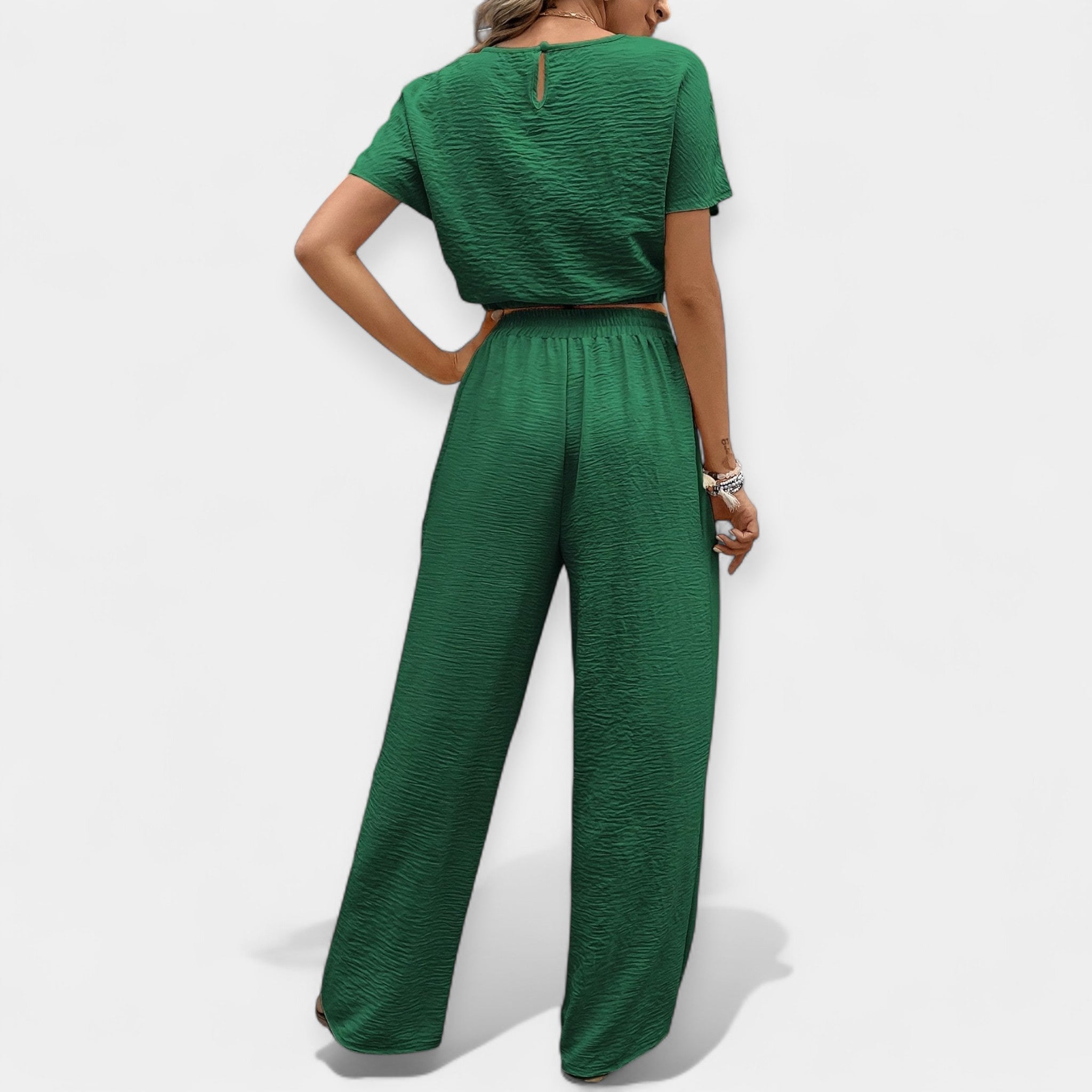 Chic Relaxed Fit Ensemble