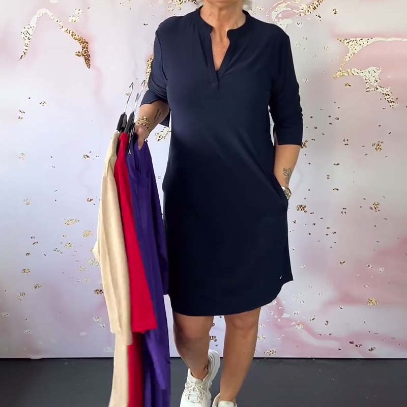 Hege - Elegant kjole med V-hals