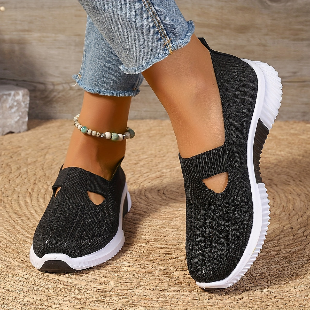 Nikki | Stylish shoes with foot support
