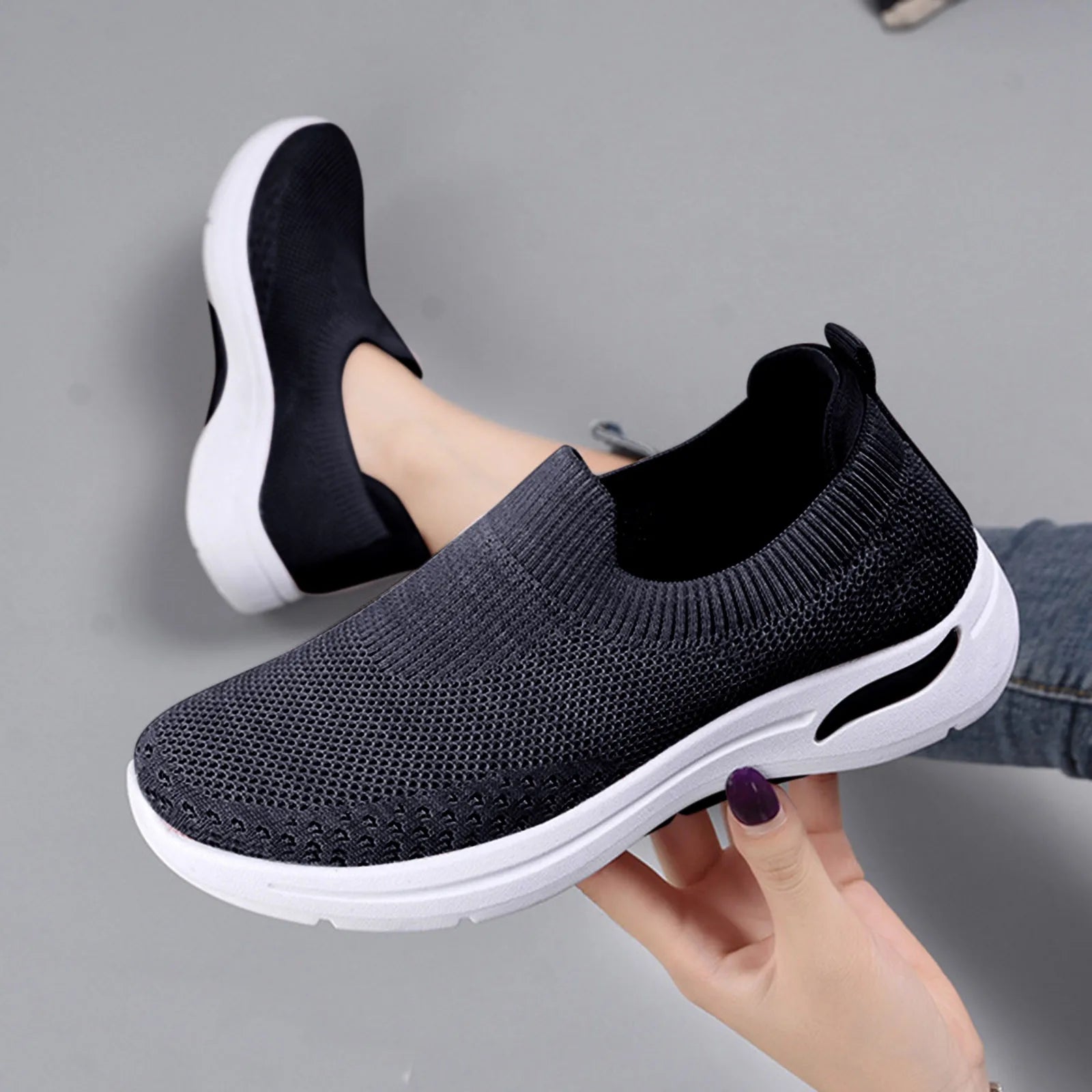 Emilia | Trendy sneakers with foot support