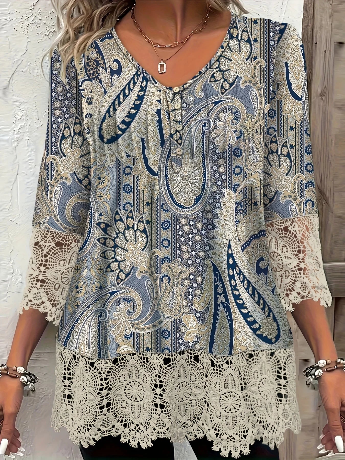 Emma | Luxury dress with beautiful pattern