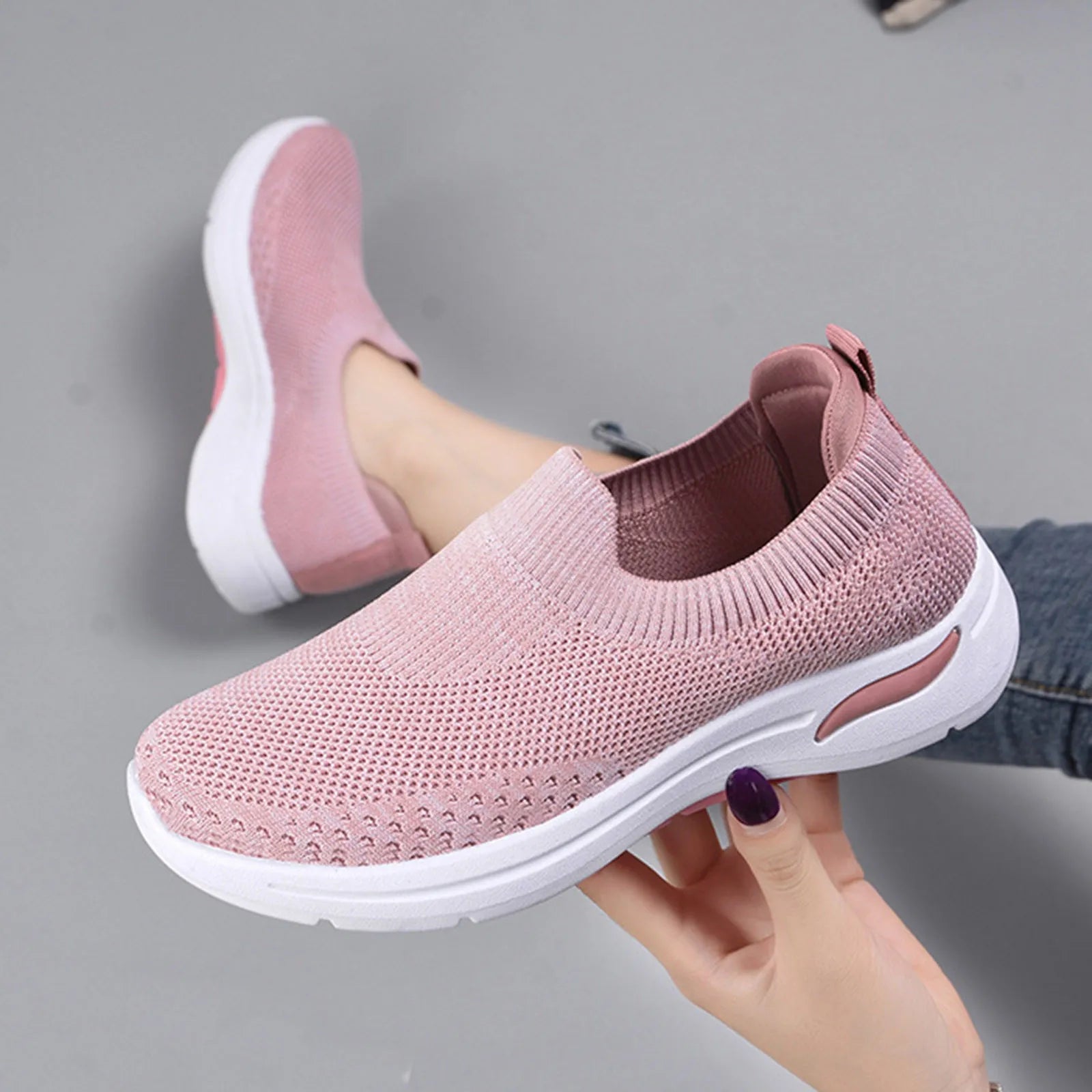 Emilia | Trendy sneakers with foot support