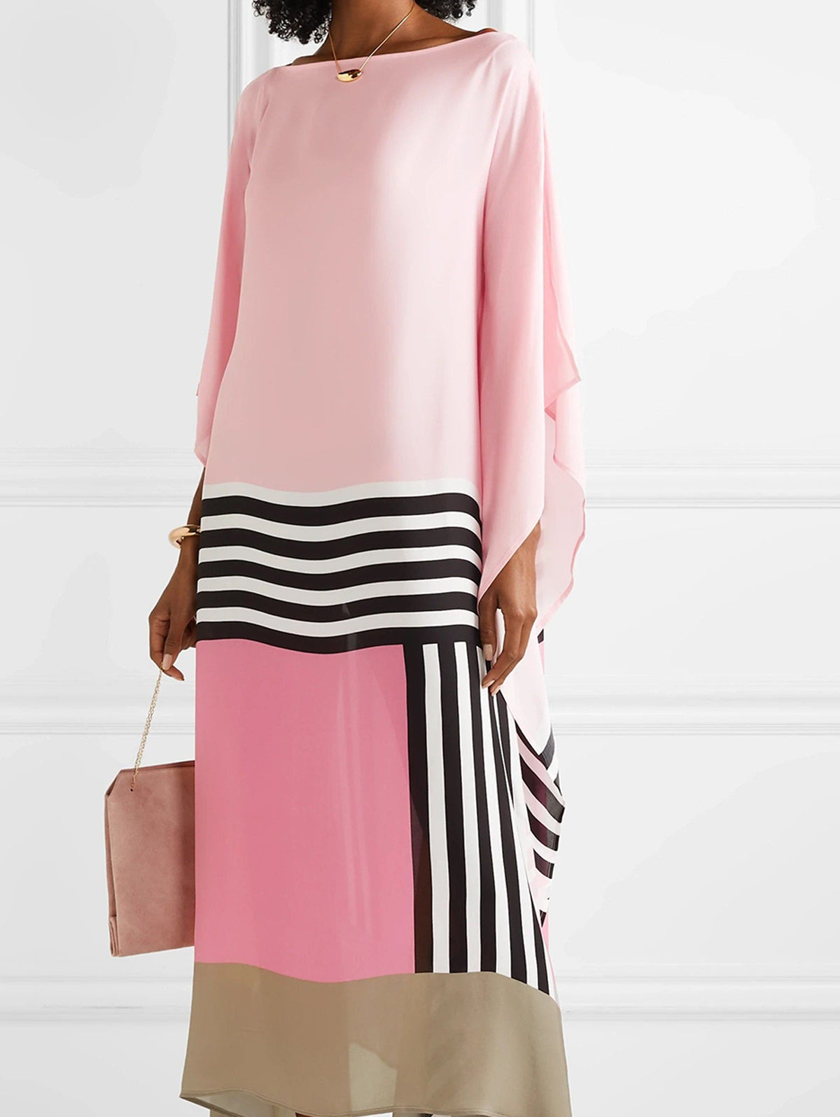 Iria | Elegant kaftan med geometrisk print