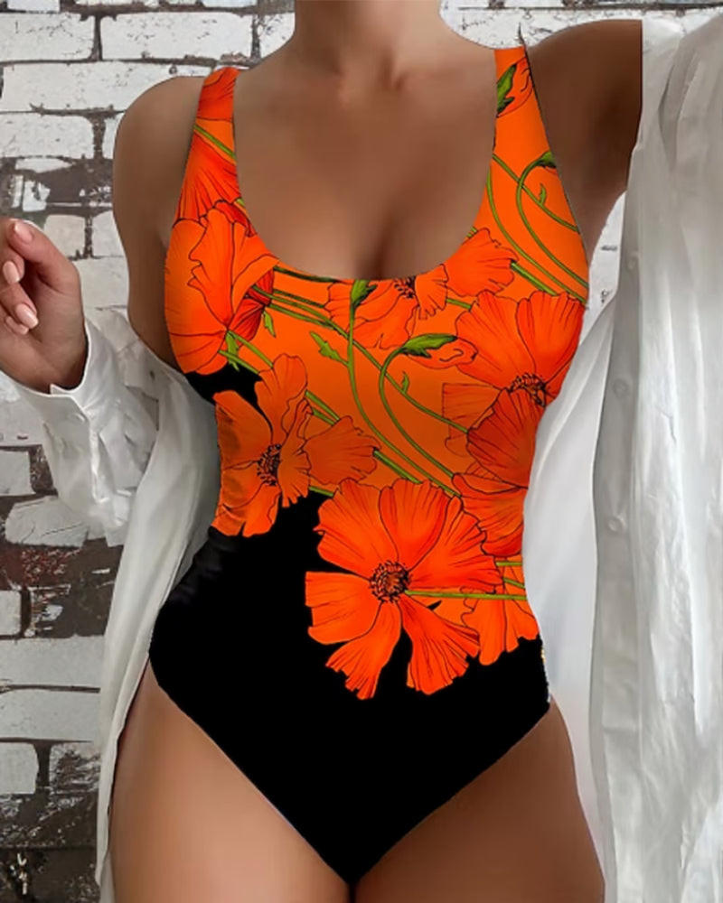 Sophie | Stylish one-piece swimsuit