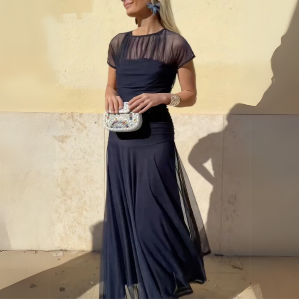 Ziska | Chiffon kjole til hverdag med rund halsudskæring og syninger