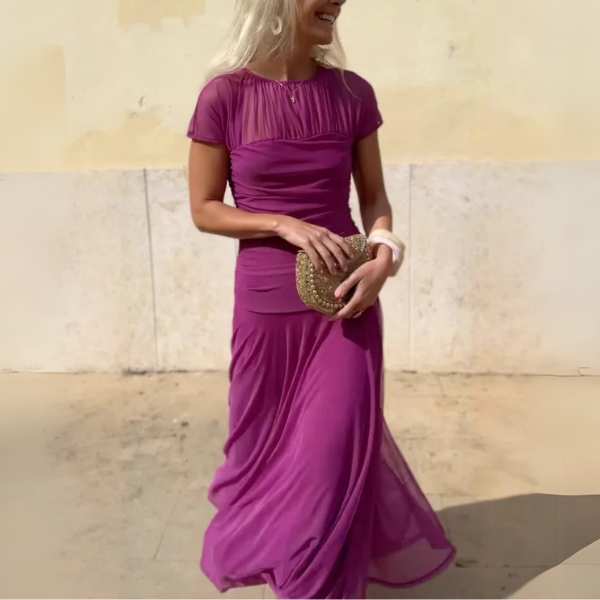 Ziska | Chiffon kjole til hverdag med rund halsudskæring og syninger