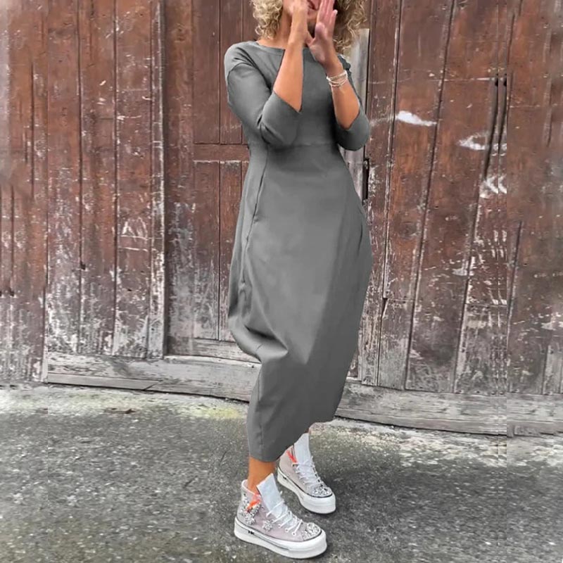 Penelope | Simple and elegant women’s dress with pocket
