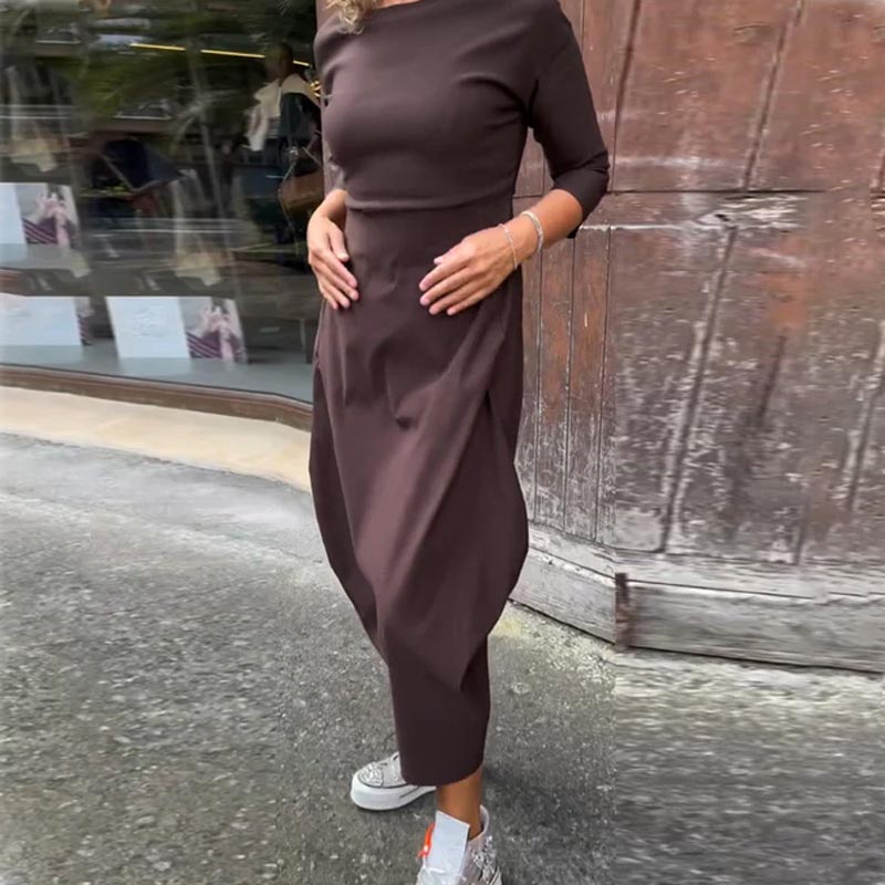 Penelope | Simple and elegant women’s dress with pocket
