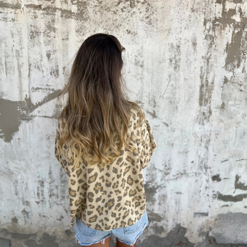 Lydia | Shirt with long sleeves and vintage print