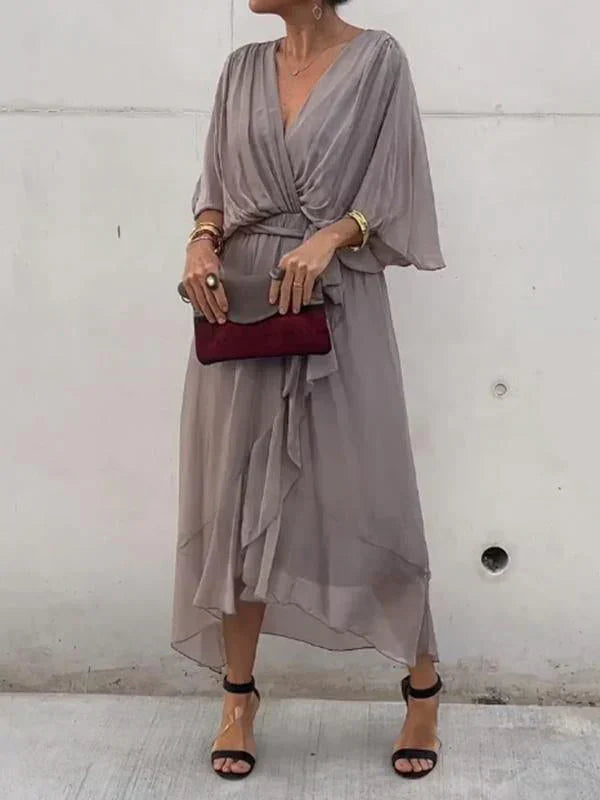 Solvej | Silkechiffon-kjole med V-hals